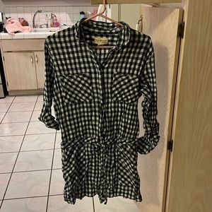 Patterned romper long sleeve